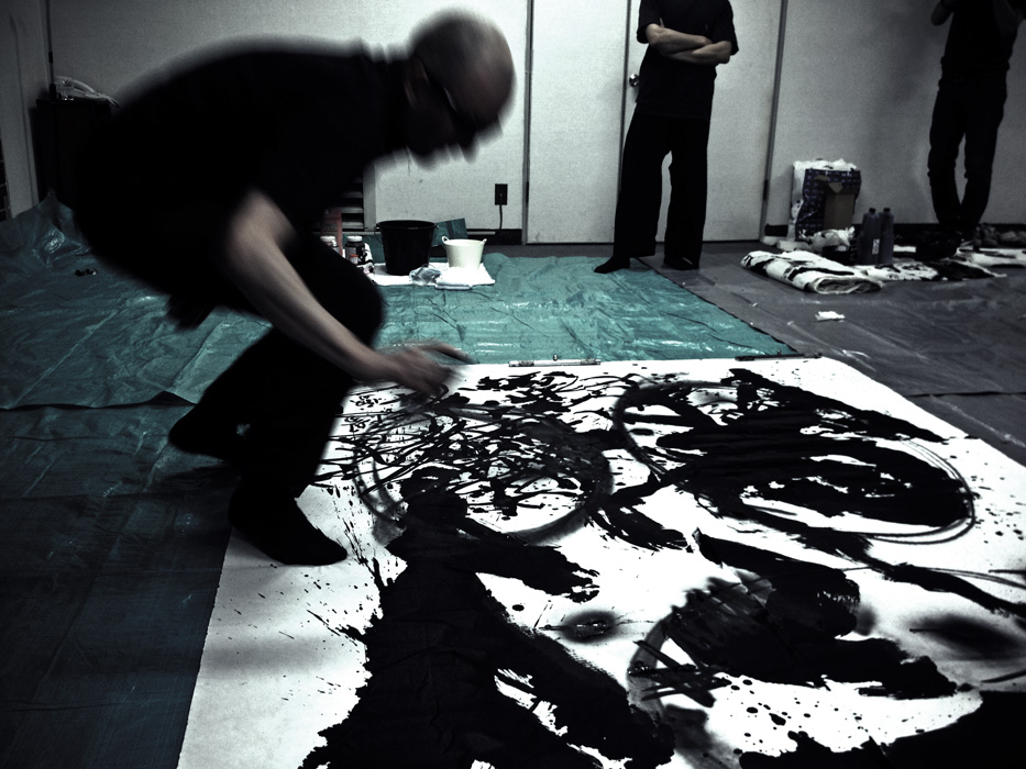Bossard Wettstein Project - Gen Atem vs Kenryo Hara - Painting performance, 2013